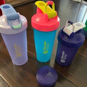 Blender bottle set for gym workout protein shake and smoothies